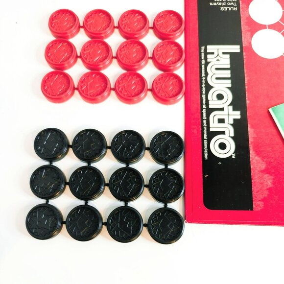Vintage 4 In 1 Kwatro Checkers Loren Dunton Complete 1978 Board Game - Picture 7 of 8
